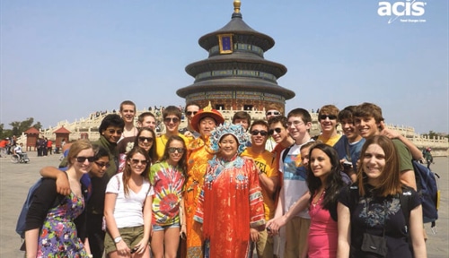 ACIS group posing in front of the Temple of Heaven with local