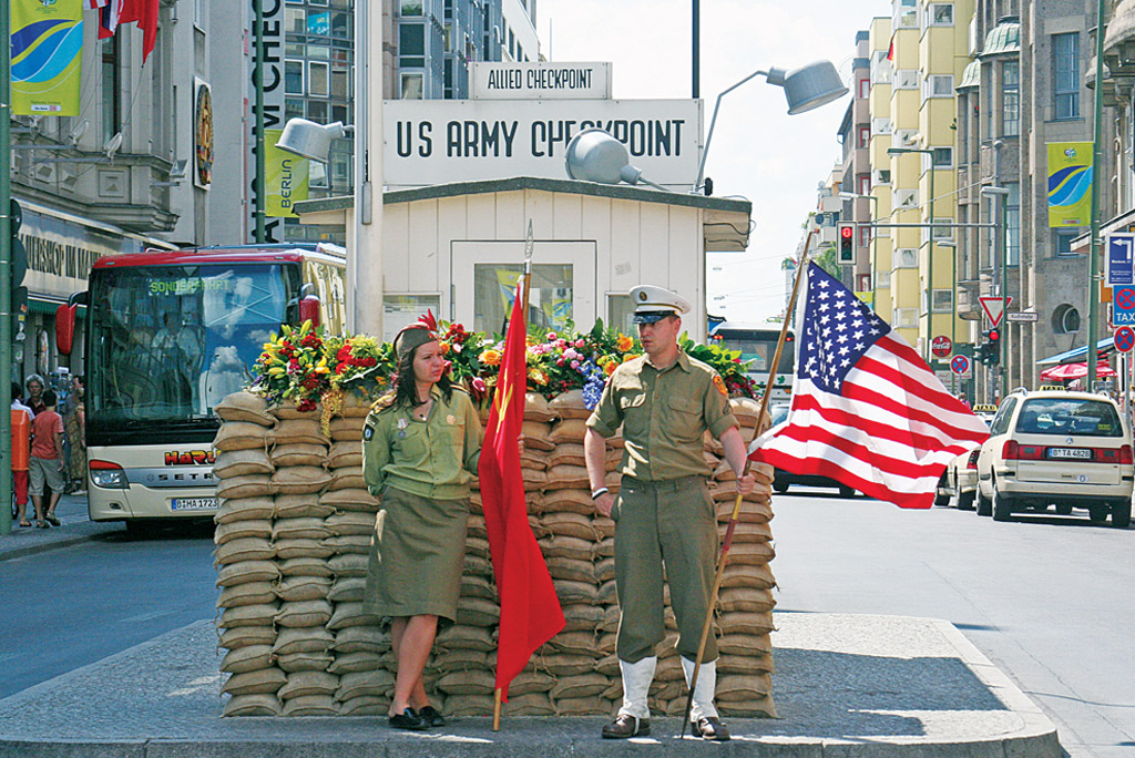 6 Great Escapes From the Berlin Wall ACIS