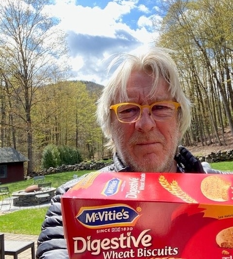 ACIS President Peter Jones with Digestive Biscuits