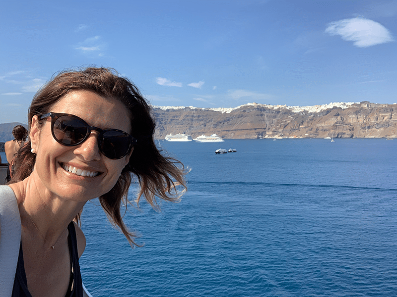 Dimitra in Santorini