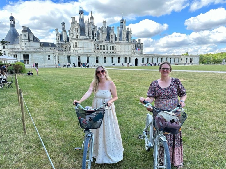 Holly and a friend at Chenonceau castle, part of her educational travel itinerary in France