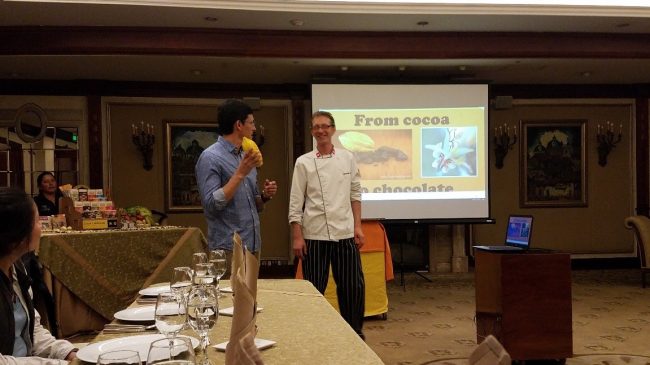 An Ecuadorian chocolate making presentation