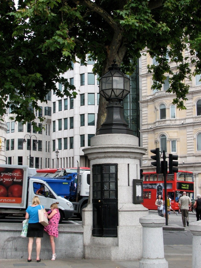 One of the Hidden Gems to Find on a Student Tour to London - Lilliputian Police Station